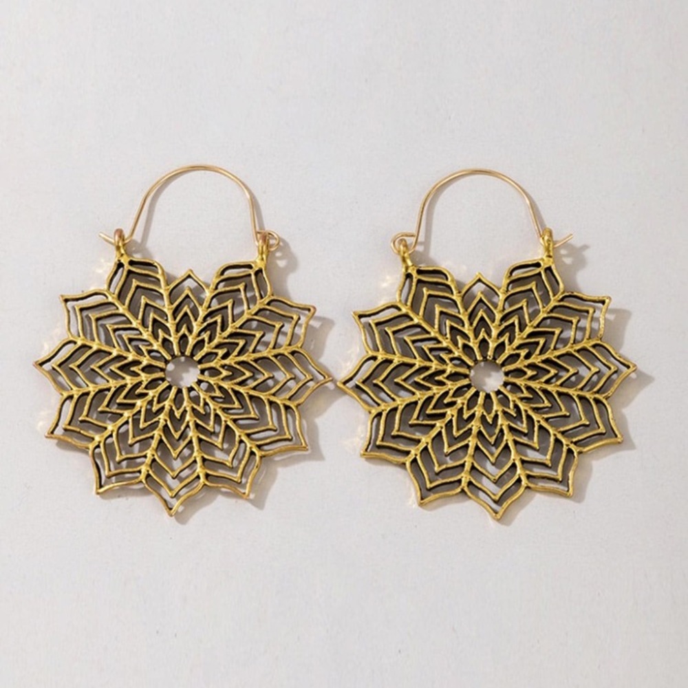 Gold-toned Snowflake Earrings - Picture 3 of 3